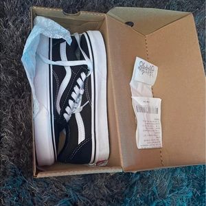 boys vans